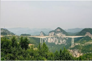 六廣<em>河</em>特大公路橋