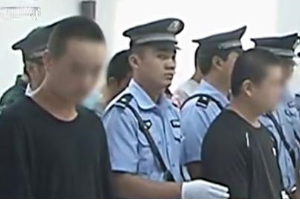 看似普通的車禍，“受害人”露微笑穿幫，揭開屢屢得手的騙保套路