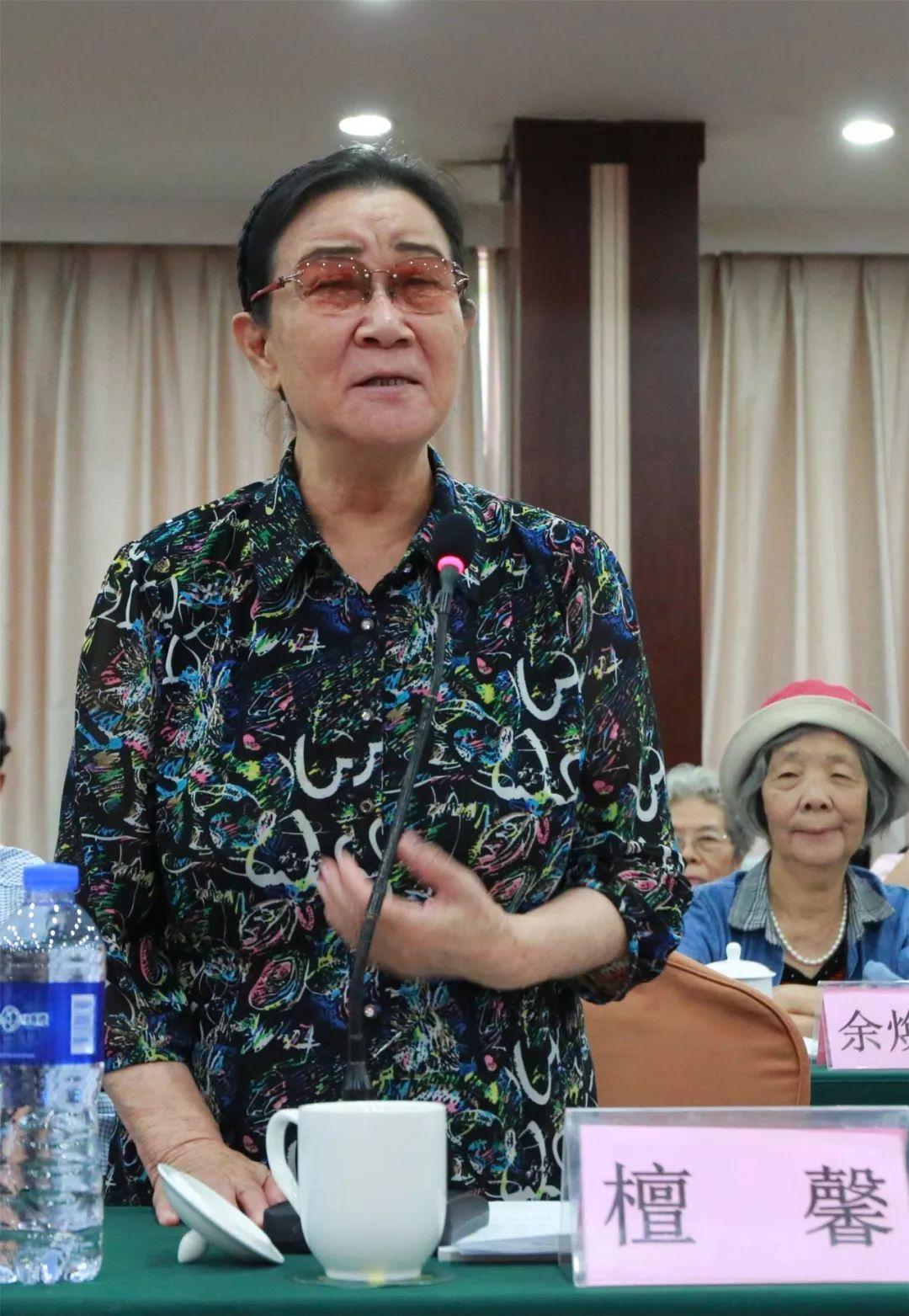<em>北京</em>林業(yè)大學(xué)園林學(xué)院57級(jí)校友檀馨 捐贈(zèng)人民幣1000萬元?jiǎng)?chuàng)立“馨基金”