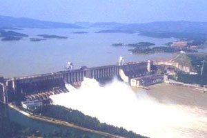 <em>測繪</em>類<em>專業</em>：《數字地形<em>測量</em>學A1—登“峰”測極，地球之巔的<em>高程</em><em>測量</em>》<em>課程</em><em>思</em><em>政</em><em>案例</em>