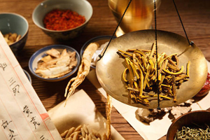 <em>醫學</em><em>營養</em><em>專業</em>：《<em>藥膳</em><em>食療</em><em>學</em><em>基礎</em>—基于文化傳承與創新<em>的</em><em>中醫</em><em>藥膳</em><em>課程</em><em>思</em><em>政</em>研究》<em>課程</em><em>思</em><em>政</em><em>案例</em>