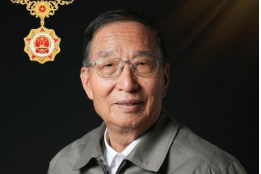 播撒希望的種子——記'共和國勛章'獲得者李<em>振聲</em>