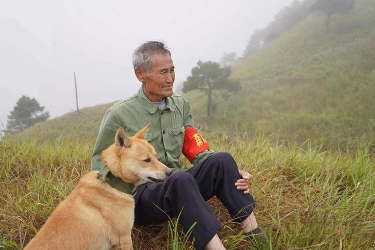 75歲<em>老兵</em>連續(xù)39年堅(jiān)守獅子口大山巡山護(hù)林
