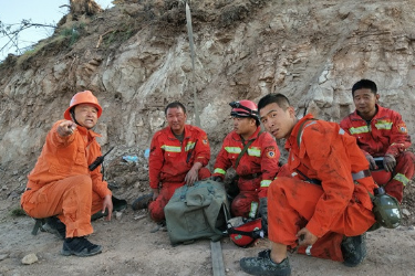 山西沁源縣森林消防大隊：赴湯蹈火 步履不停